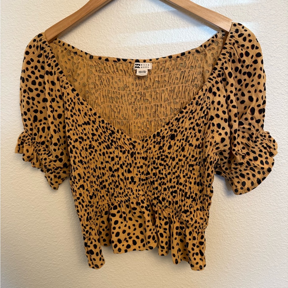Billabong sweet talker smock top cheetah print size large